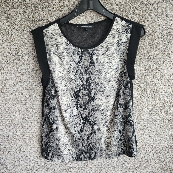 W118 Walter Baker‎ Top Womens Small Snake Print Sheer Lightweight Casual Ladies - Picture 1 of 7